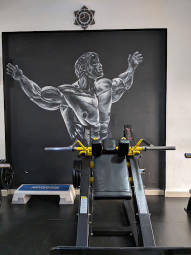 Jerai leg press machine at SPARTANS unisex gym in Dombivli
